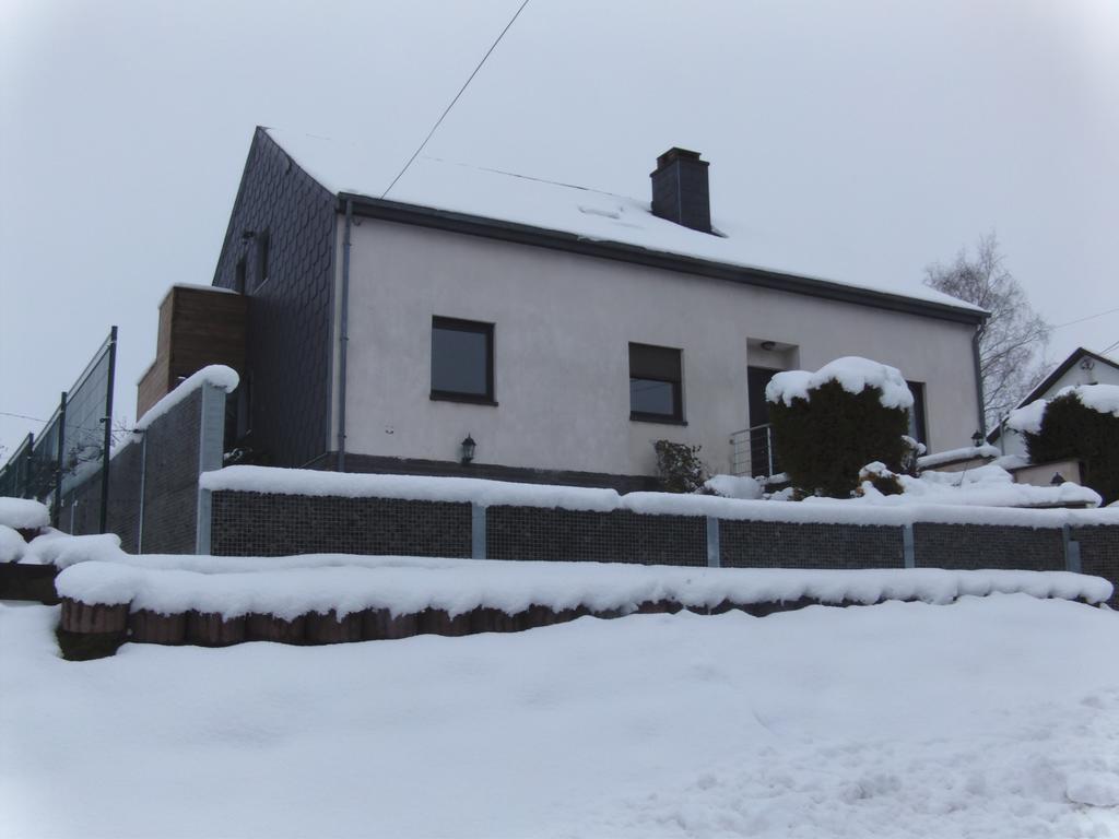 Gite Les Framboisiers Neufchateau Room photo