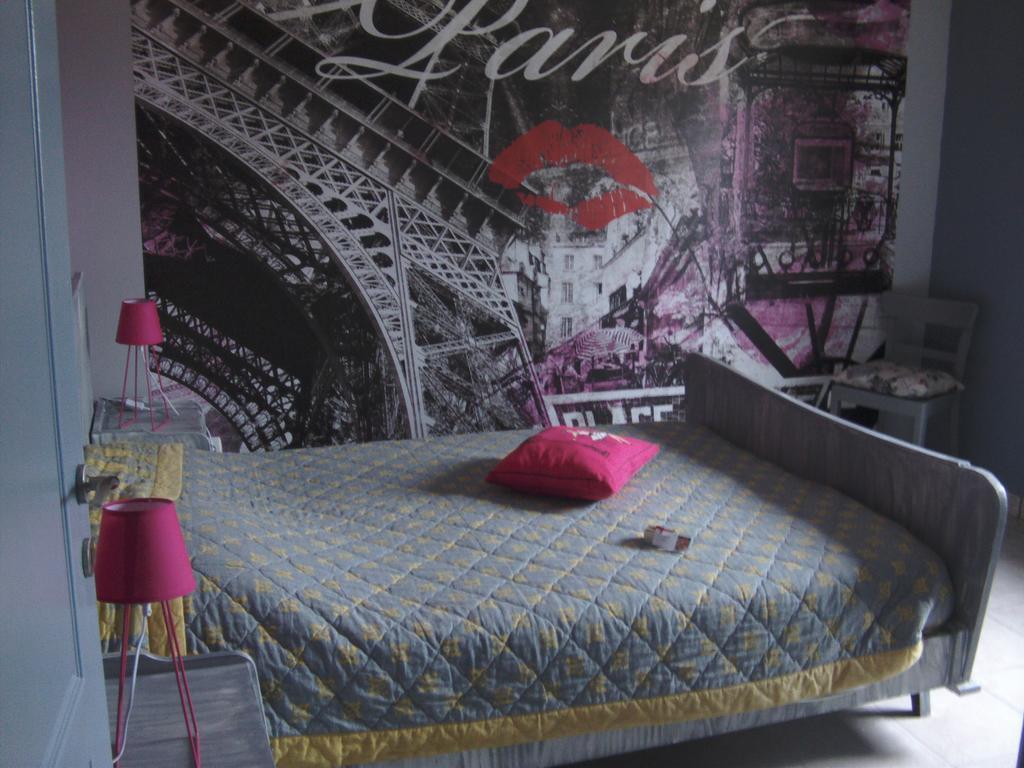Gite Les Framboisiers Neufchateau Room photo