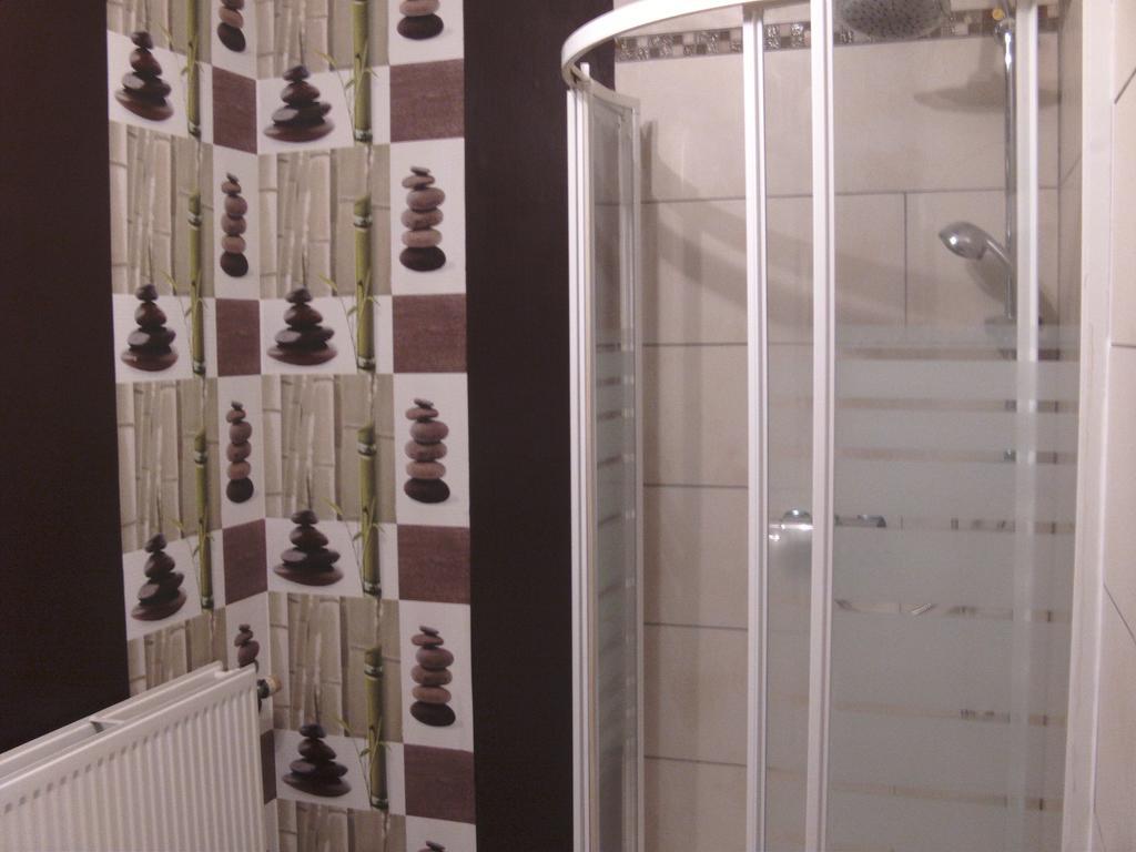 Gite Les Framboisiers Neufchateau Room photo