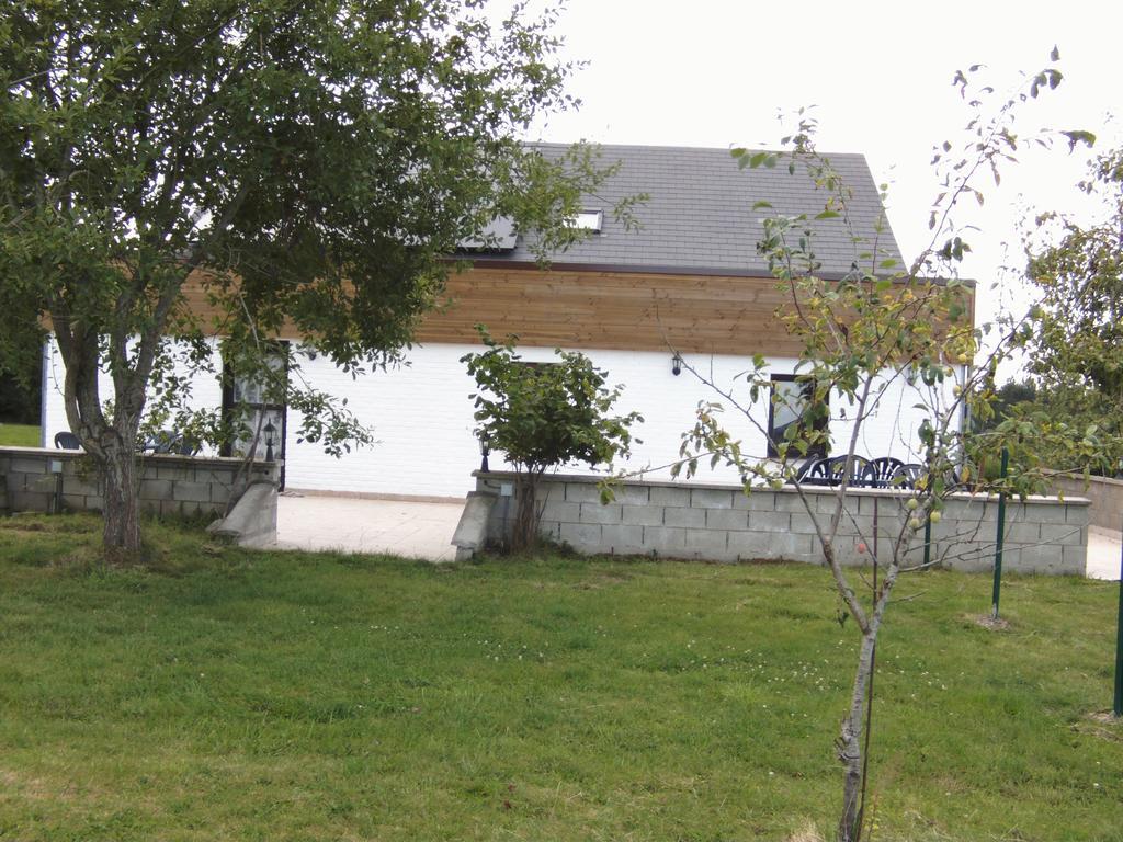 Gite Les Framboisiers Neufchateau Room photo