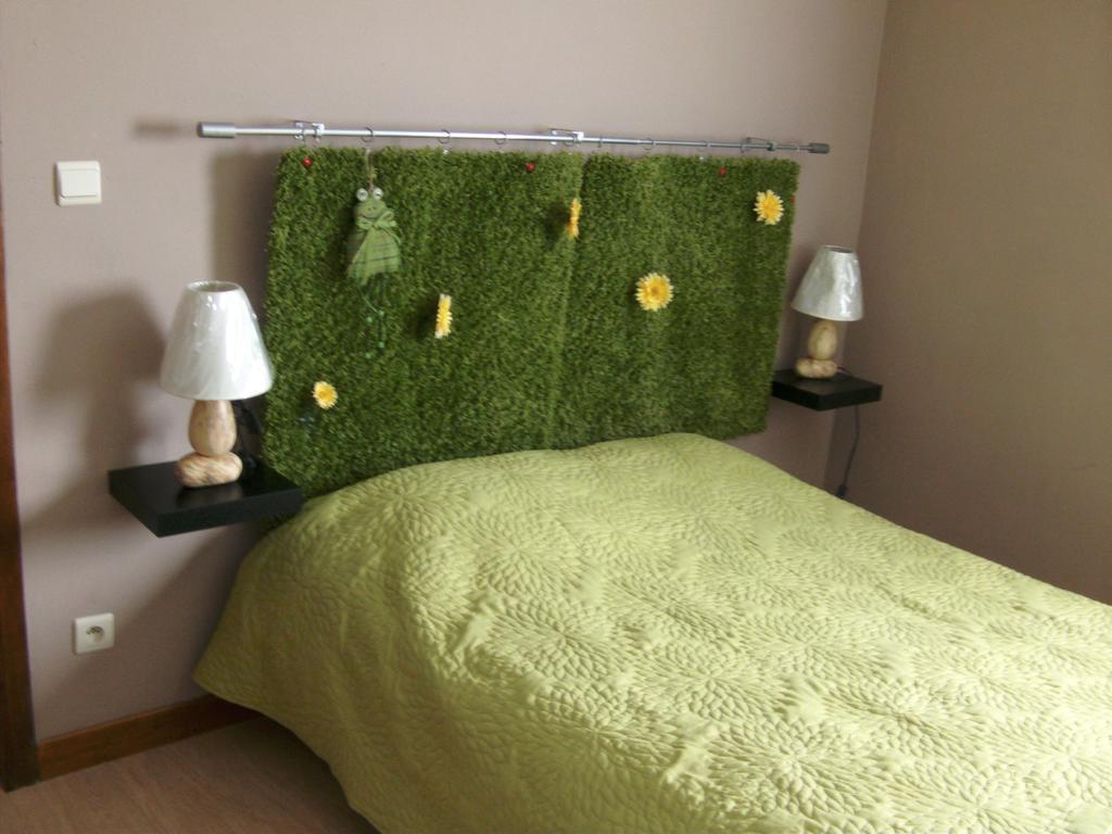 Gite Les Framboisiers Neufchateau Room photo